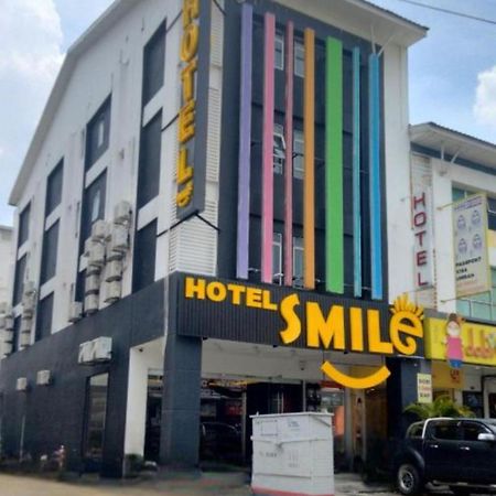 Smile Hotel Cheras Sri Permaisuri Kuala Lumpur Esterno foto