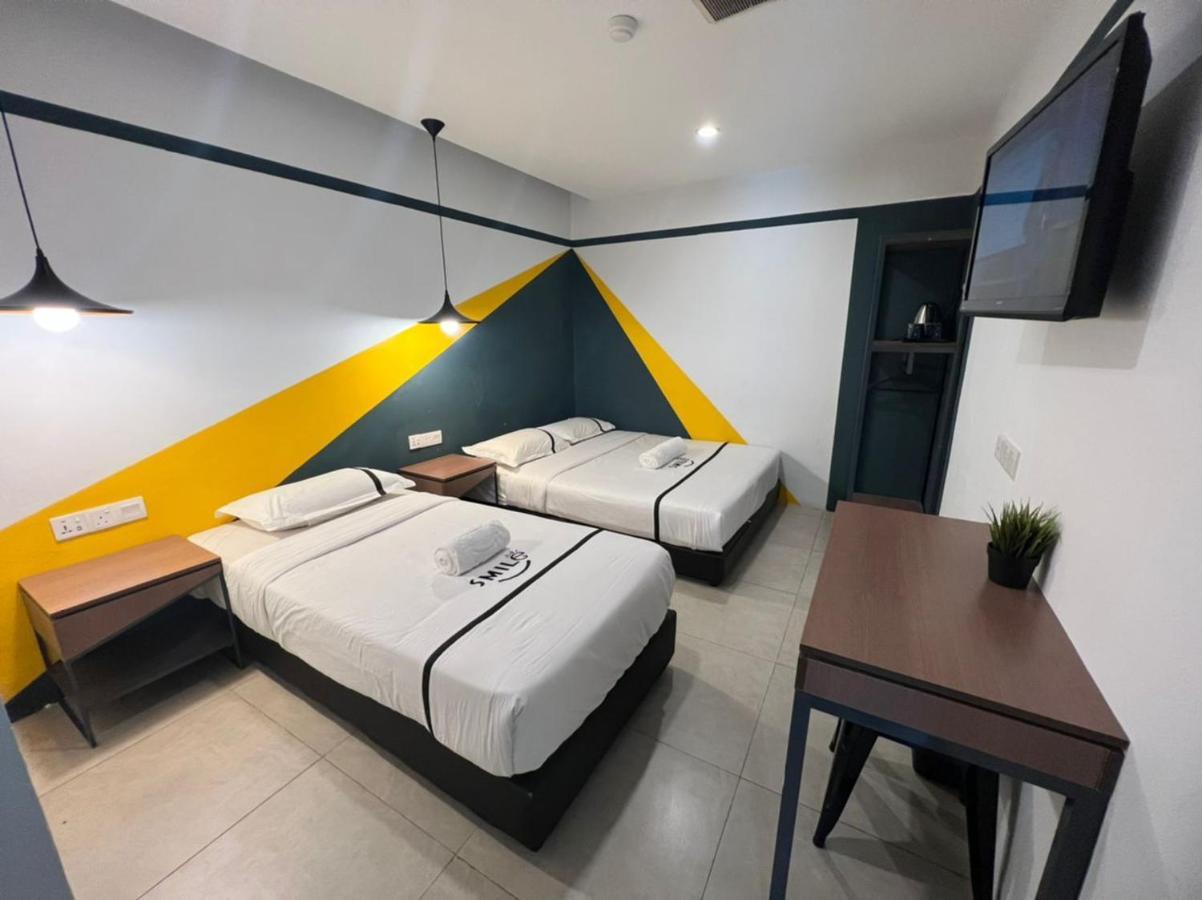 Smile Hotel Cheras Sri Permaisuri Kuala Lumpur Esterno foto