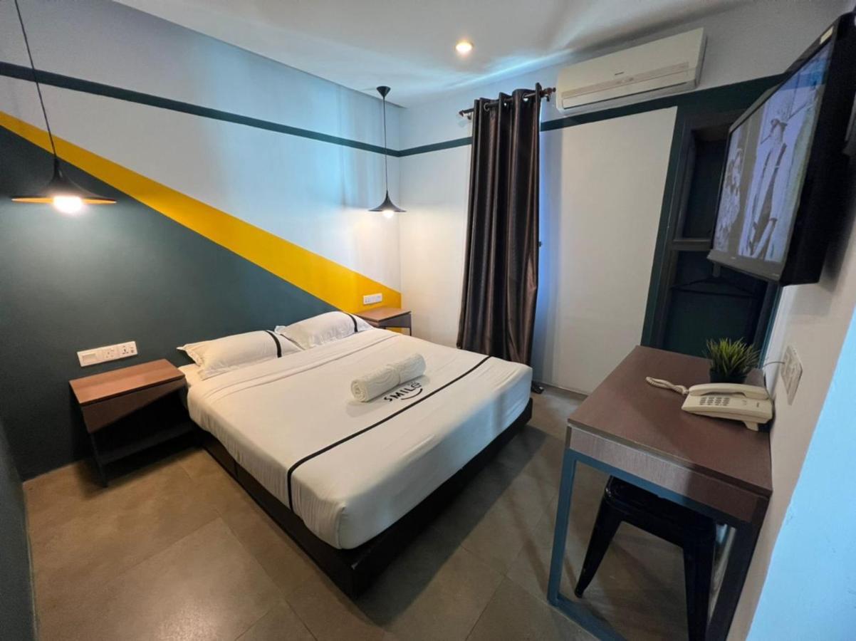 Smile Hotel Cheras Sri Permaisuri Kuala Lumpur Esterno foto