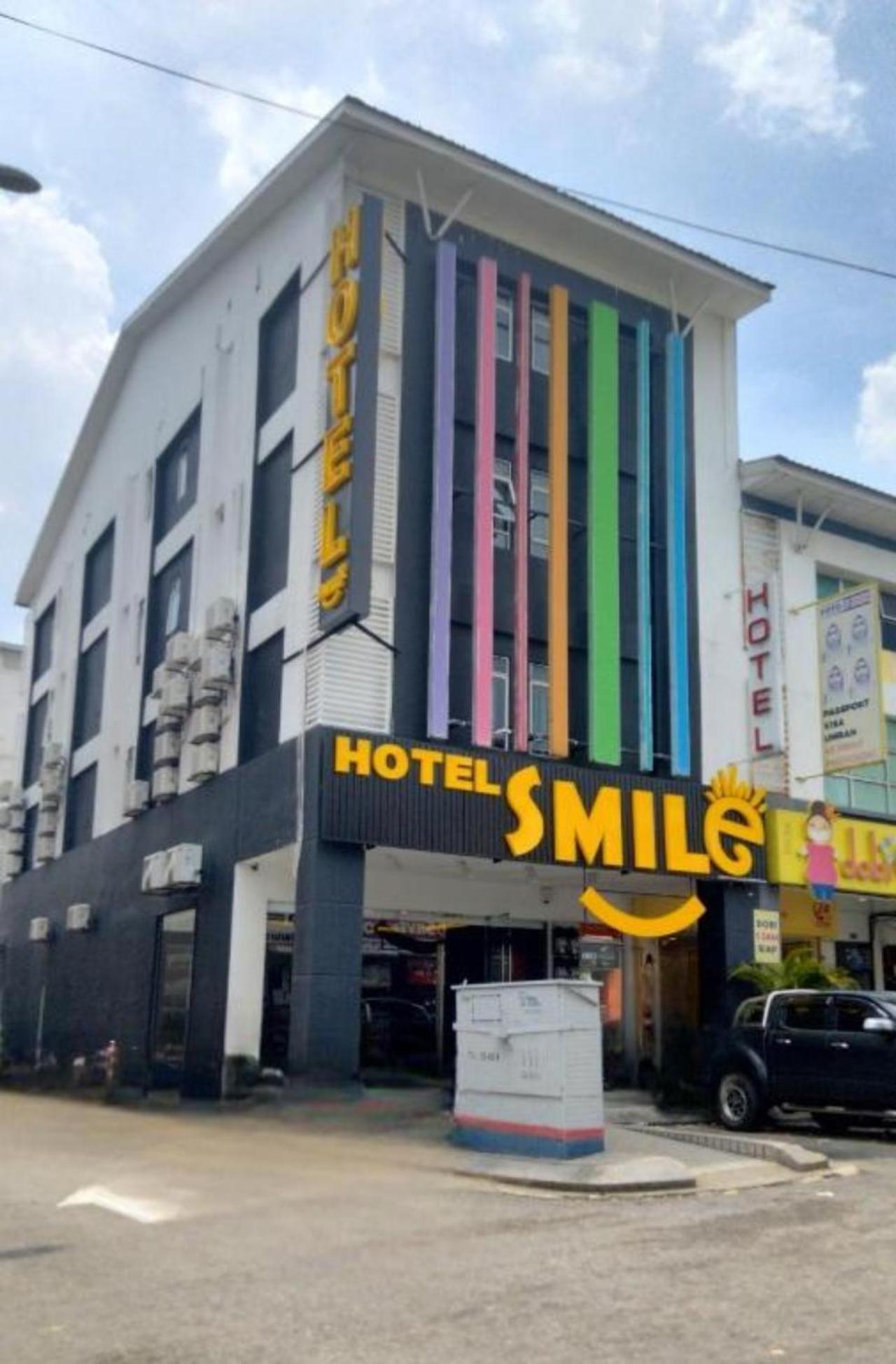 Smile Hotel Cheras Sri Permaisuri Kuala Lumpur Esterno foto
